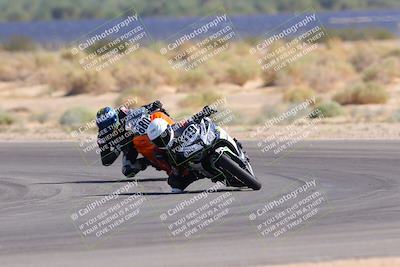 media/Oct-08-2023-CVMA (Sun) [[dbfe88ae3c]]/Race 11 500 Supersport-350 Supersport/